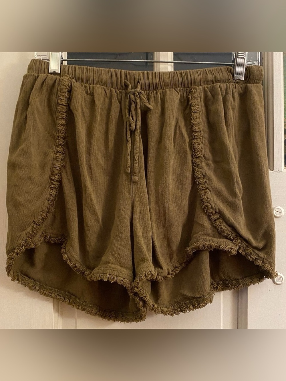 Mossimo Olive Green Gauze Tulip Shorts Fringe Trim Boho Festival - Size Large